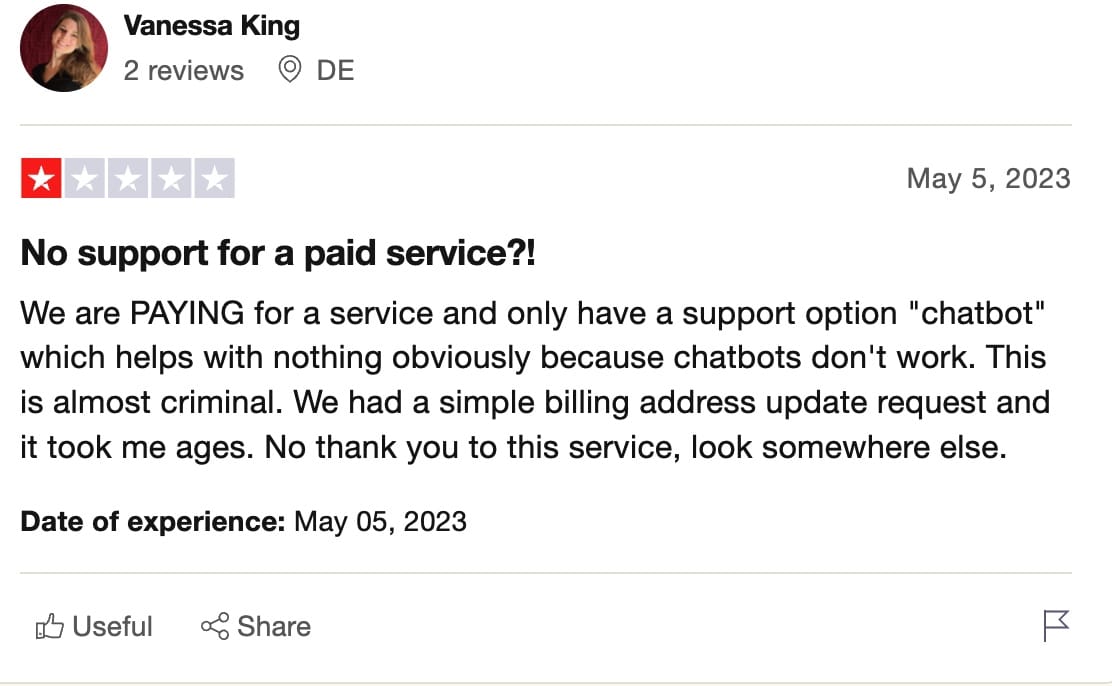 Vanessa King kritisiert den nicht vorhandenen Support in ihrem Later-Review.